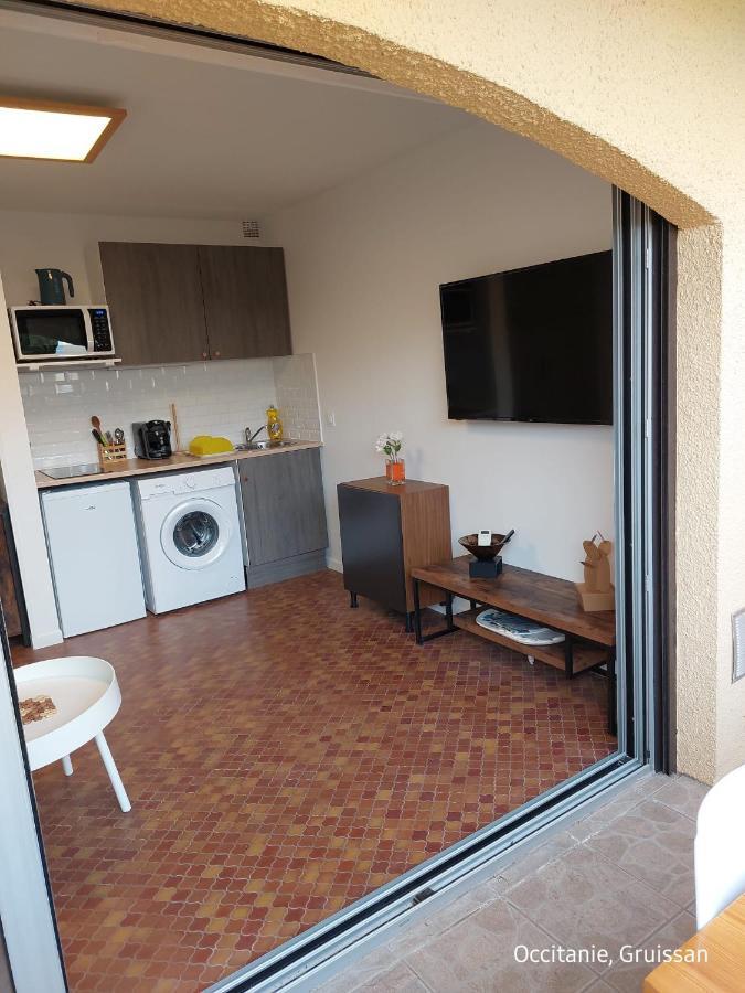 Studio Avec Acces Direct Sur Le Port De Gruissan Exterior foto